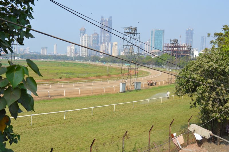 Mahalaxmi Racecourse Track - Mumbai Horse Racing