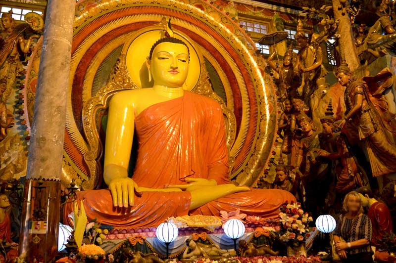 God Buddha - Gangaramaya Temple, Colombo, Sri Lanka
