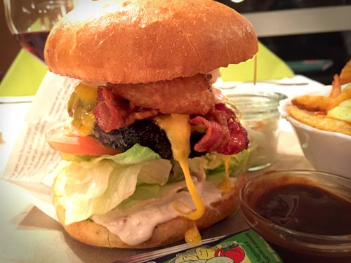 Barbecue Bacon Burger - Rugana Restaurant Review - Ruegen, Germany