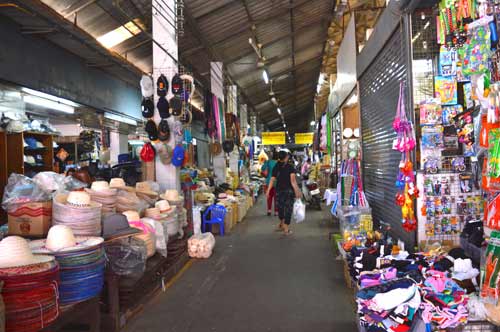 Indoor Central Market - Chiang Rai, Thailand
