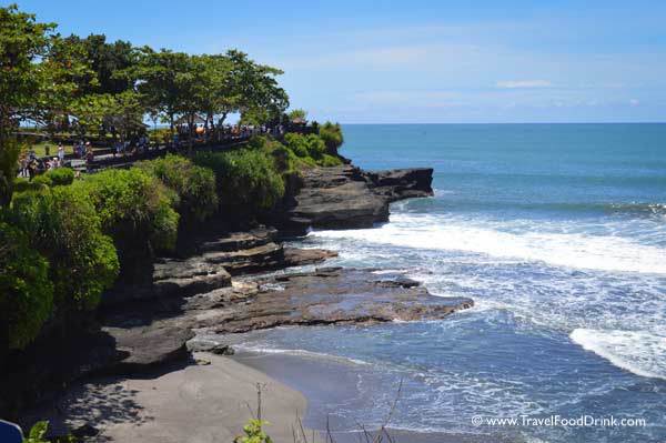 Tanah Lot Cliffs, Bali, Indonesia