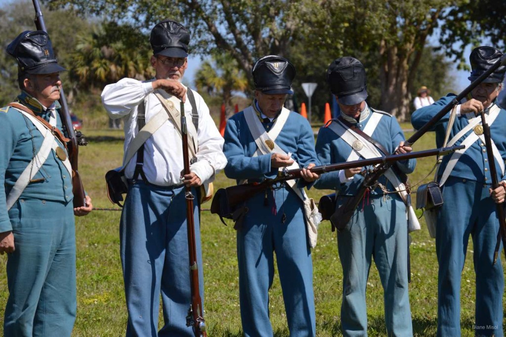 Preparing Guns, Battle Of Okeechobee, Florida