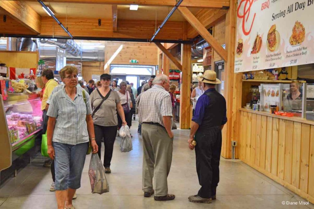 Locals and Tourists Shop at St Jacobs Farmers Market