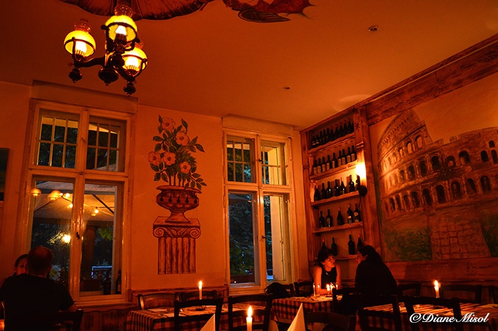 Dining Room, Al Colosseo Italian Restaurant, Berlin