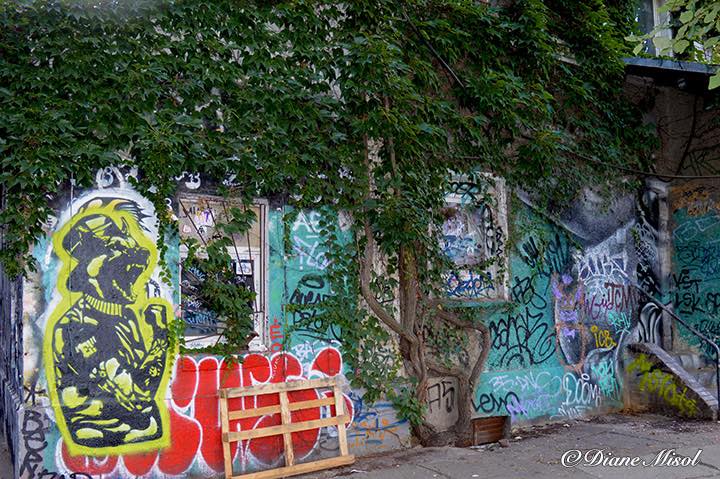 Overgrown Graffiti House, RAW, Friedrichshain, Berlin