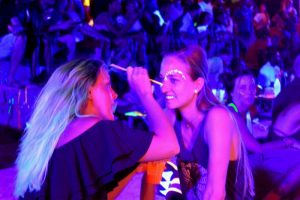 Join the glow - Koh Tao Beach Party