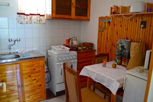 Kitchen - Aparthotel Leander Haz 21 - Keszthely, Lake Balaton, Hungary