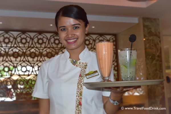 Restaurant Server - Yonne Cafe & Bar, Ubud
